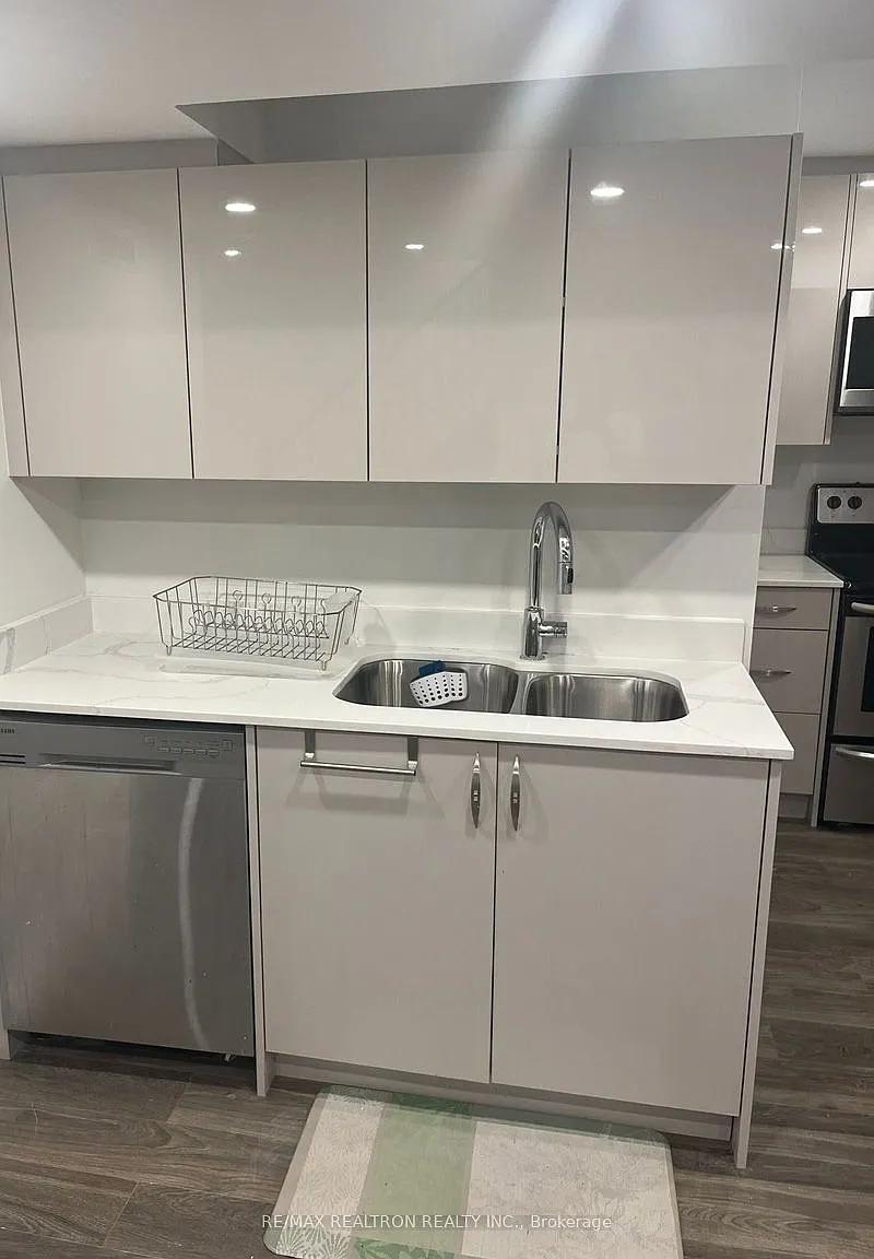 2 bed, $1,500 — Photo 3