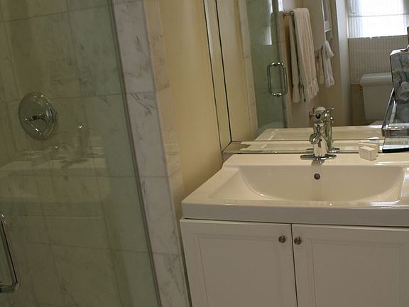 5th image of 1109 2nd St APT A