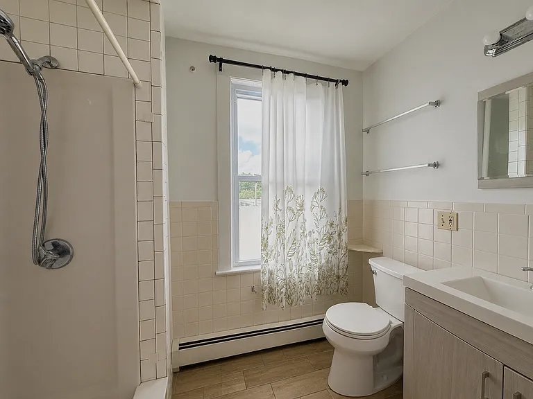 414 Western Ave — Photo 11