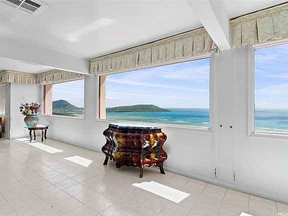 4th image of 483 Maono Loop