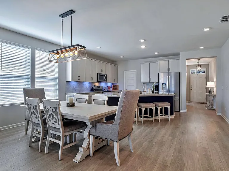 5040 Sunflower Ln — Photo 12