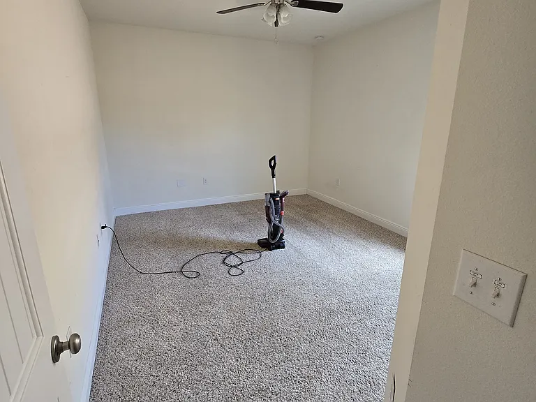 415 Chickadee St — Photo 1