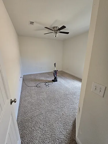 415 Chickadee St Photo 1