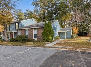 75 Sandalwood Cir, Lawrenceville, GA 30046