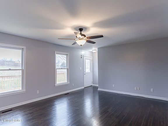 3rd image of 261 Huffman Ln