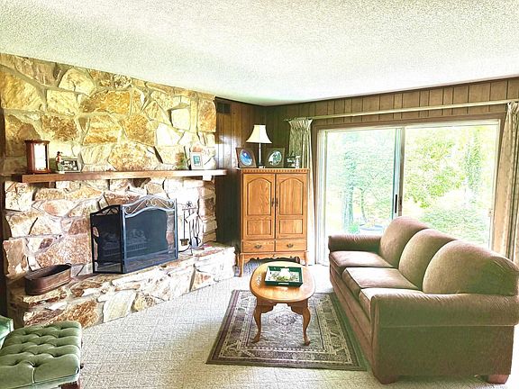 5th image of 1550 S County Road 100 W