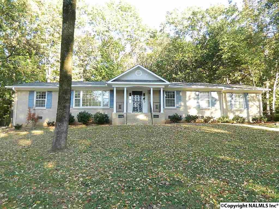 1st image of 4007 Piedmont Dr SE