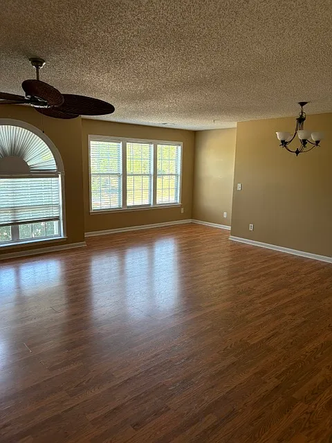 Building Photo - 6106 Hedgecock Cir #2A