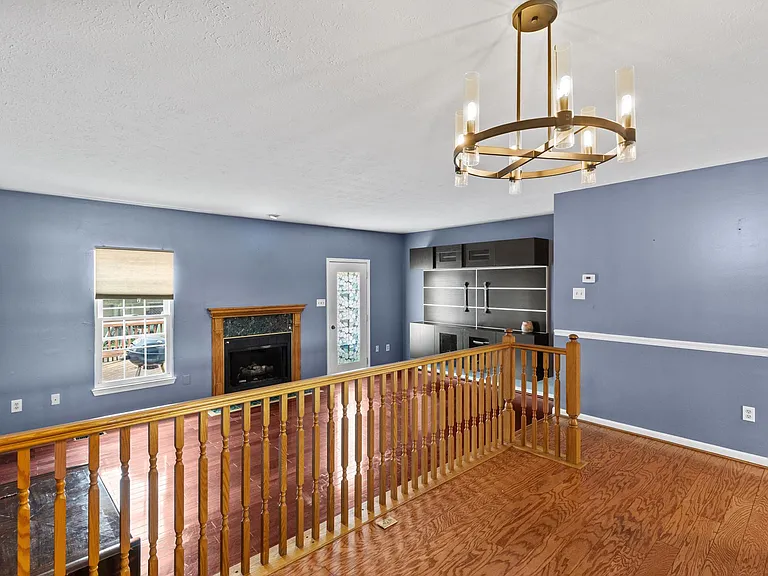 5411 Castlestone Dr — Photo 13
