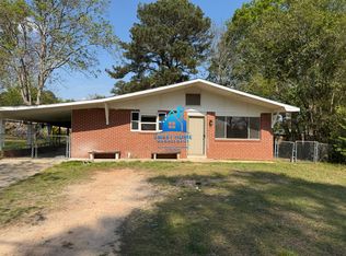 1068 Valencia Dr, Columbus, GA 31907