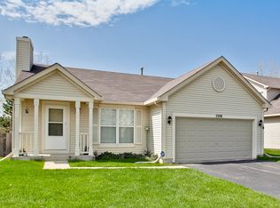 2358 N Tedy Ln, Round Lake Beach, IL