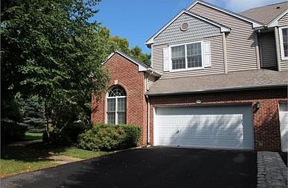 3rd image of 112 Kent Dr