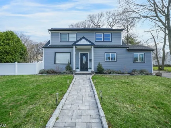 33 Cathy Ave, Hawthorne Boro, NJ 07506