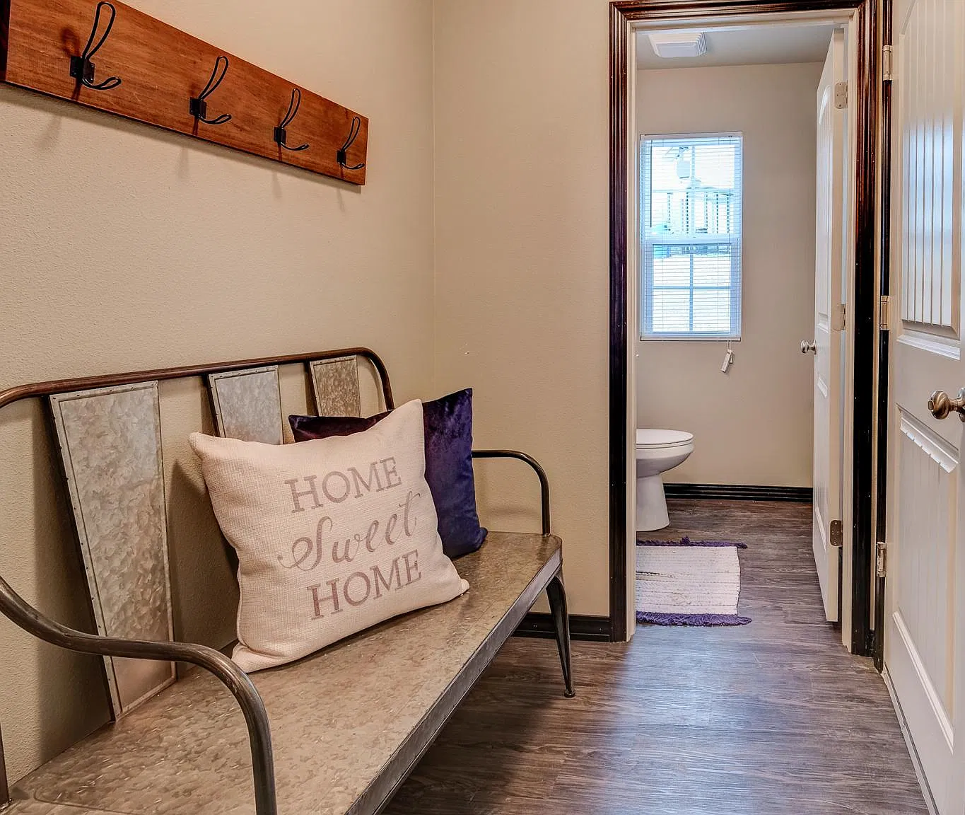 3 bed, 2.5 bath, 1500 sqft, $1,500 — Photo 4