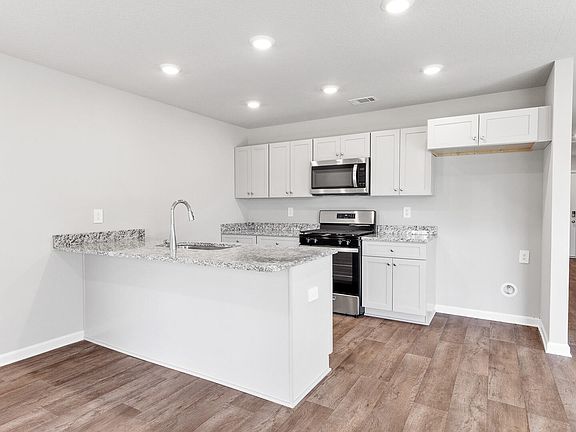 7th image of this home