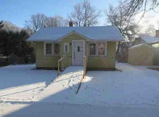 909 N 7th St, Bismarck, ND 58501
