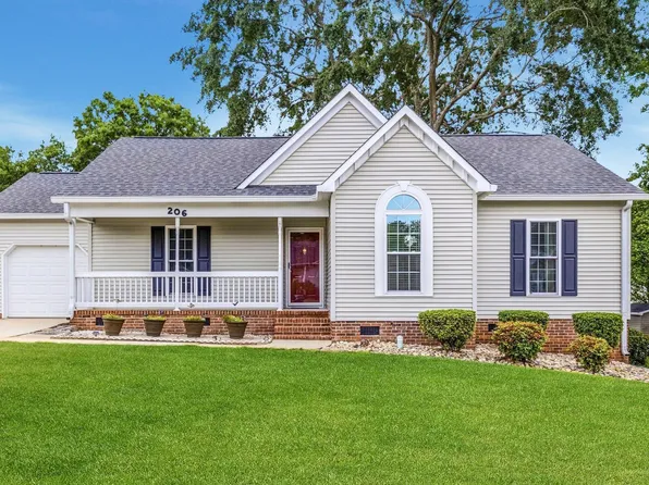 206 Autumnwood Way, Simpsonville, SC 29681
