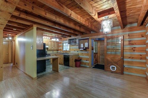 4th image of 6003 Bluewater Dr