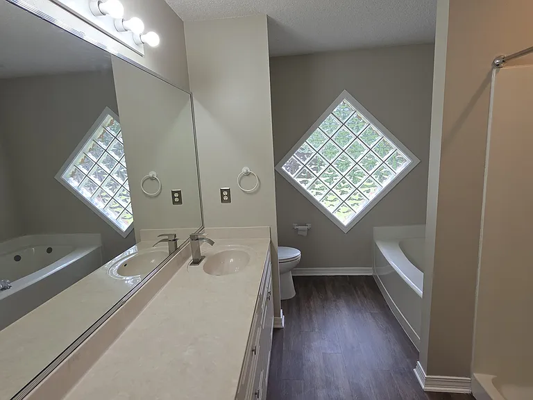 643 Alysheba Dr — Photo 5