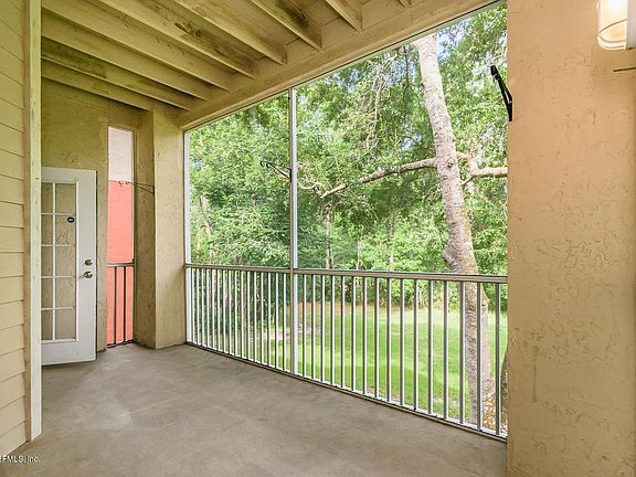 5th image of 160 Vera Cruz Dr #424
