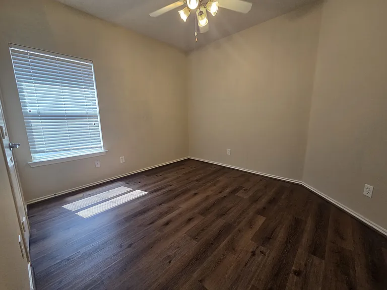 6037 Horse Trap Dr — Photo 18