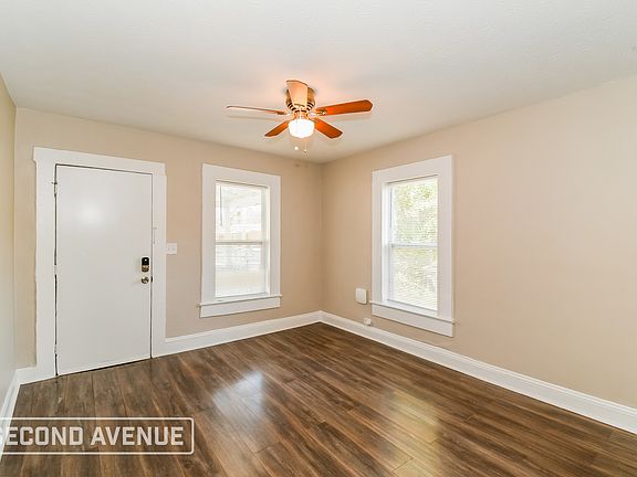 3rd image of 2260 W 17th St