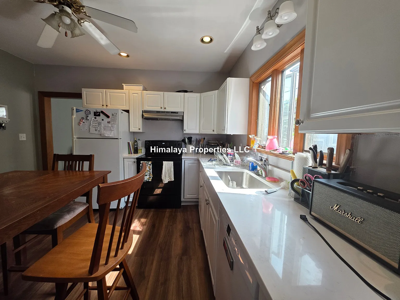 36 Sunset Rd — Photo 1