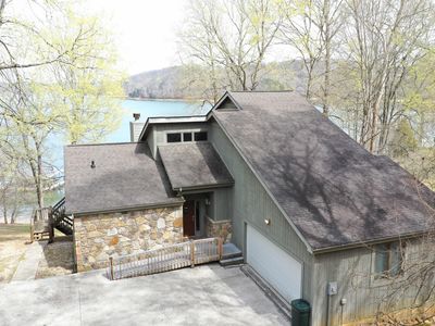 574 Little Fawn Ln, La Follette, TN, 37766