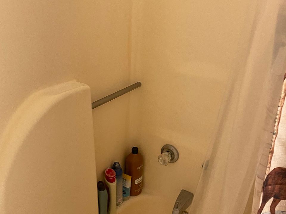 Full bath