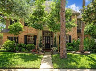 15706 Lake Lodge Dr, Houston, TX 77062