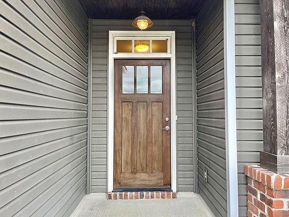2nd image of 4003 Gramercy Dr