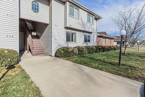 922 Kara Dr Photo 1
