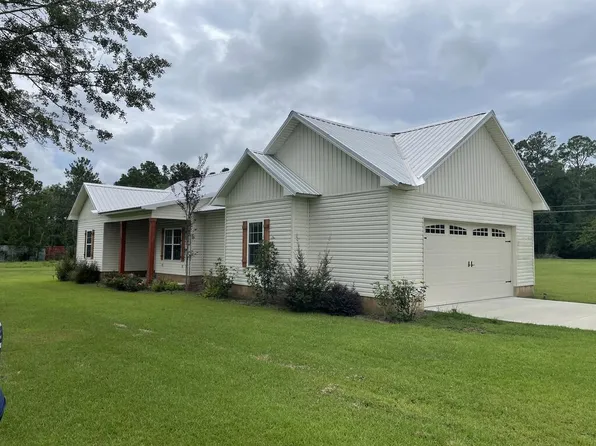 83 W Gray Ave, Lenox, GA 31637
