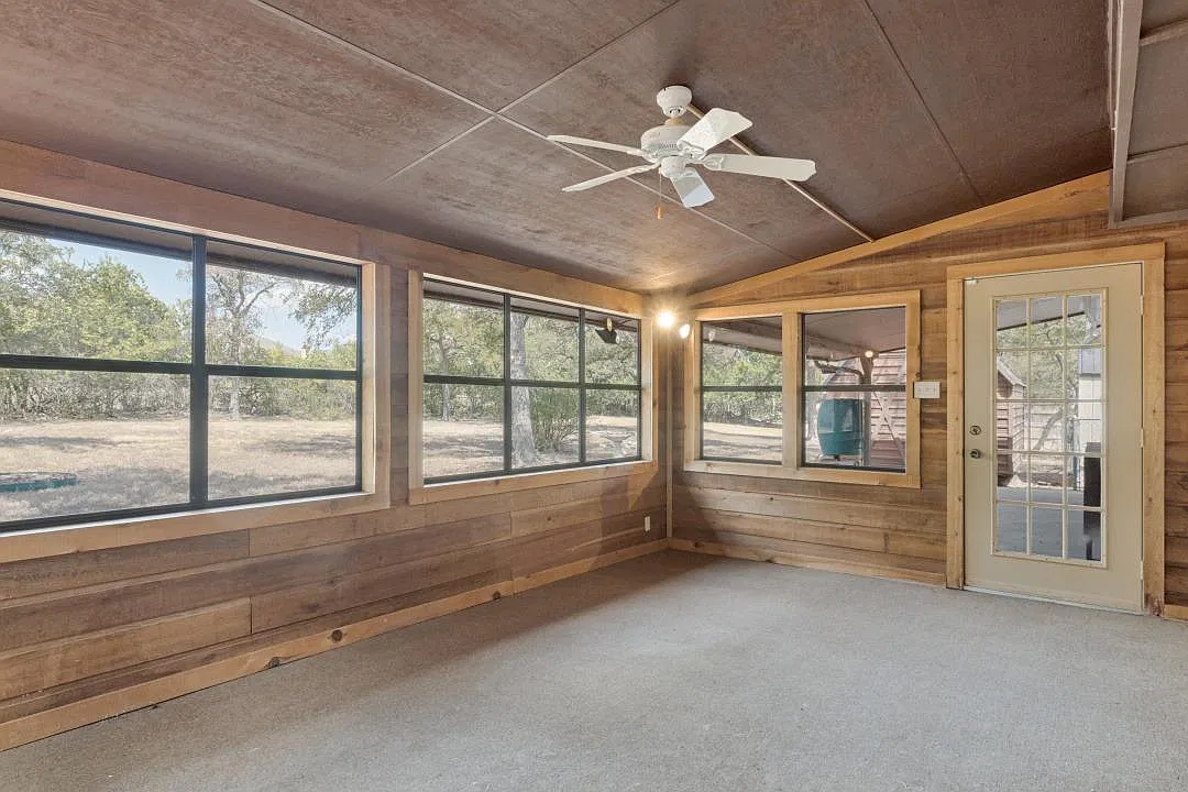 300 W Sequoia Spur — Photo 3