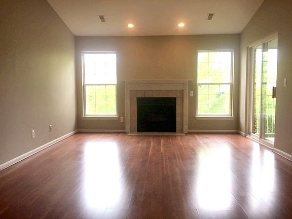 2nd image of 4544 Berkshire Dr