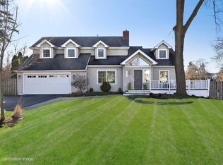 5600 Western Ave, Clarendon Hills, IL 60514