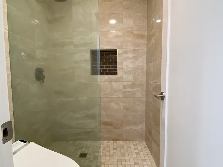 4250 Porte De Palmas #57 — Photo 9