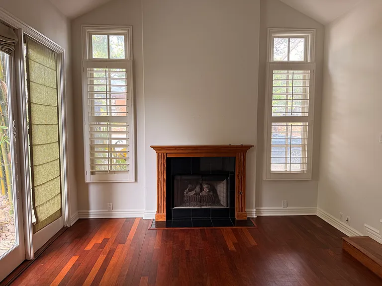 6824 Draper Ave — Photo 9