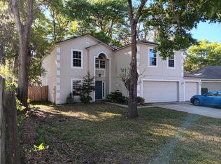 12348 Hickory Tree Ct, Jacksonville, FL 32226