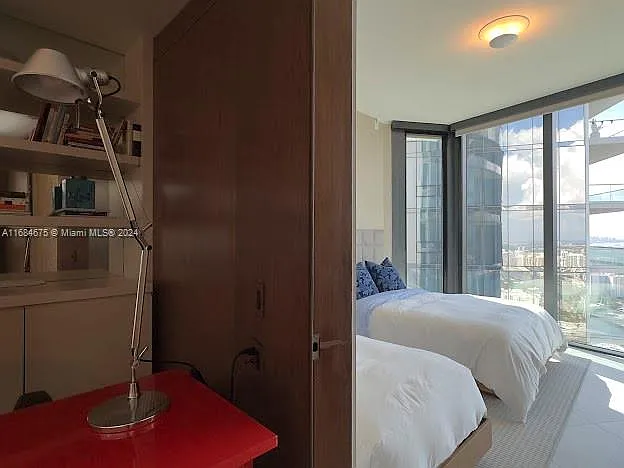18555 Collins Ave #5203 — Photo 19