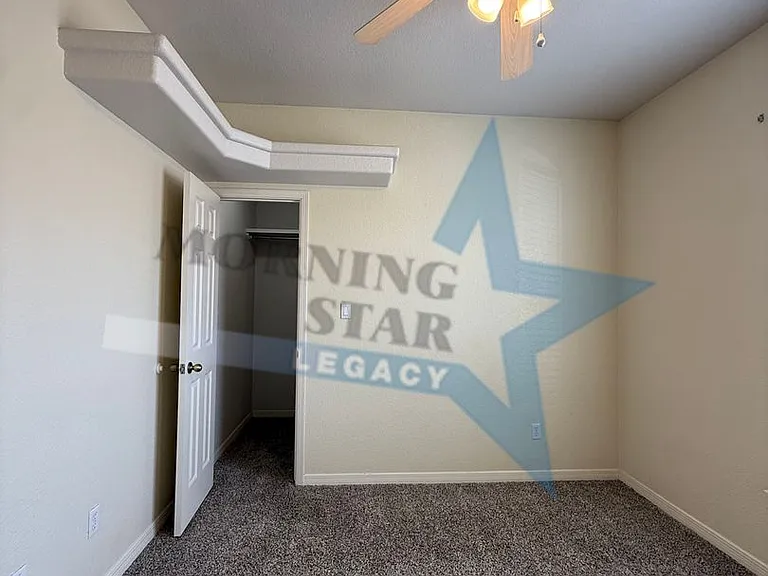 2935 Scenic Cir — Photo 5