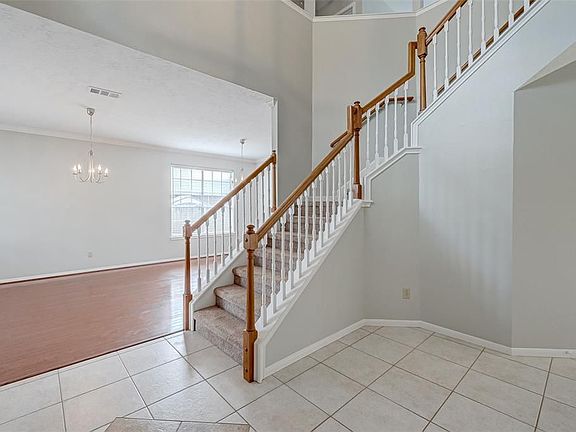 4th image of 11607 Autumn Chase Dr