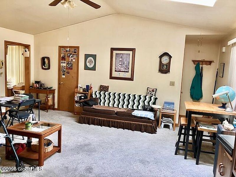 3rd image of 47 Herald Drive