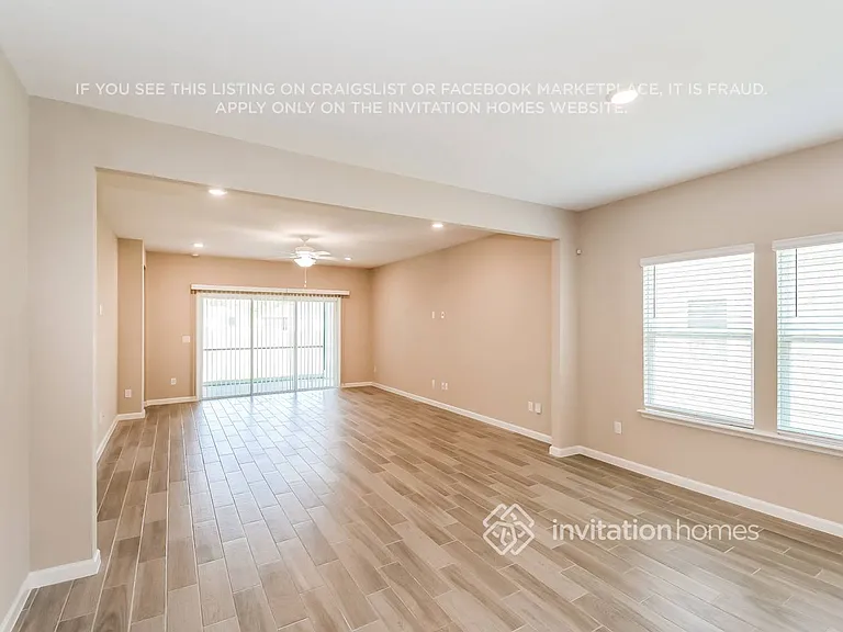 11393 Oyster Creek Rd — Photo 4