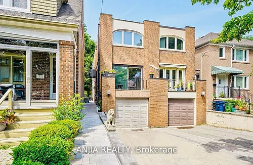 322 Hillsdale Ave E Photo 1