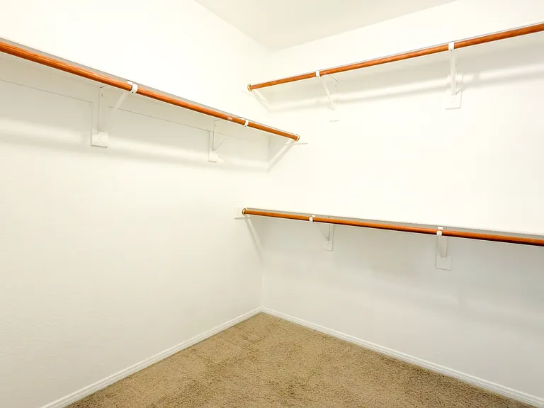 3610 Pinnate Dr — Photo 9