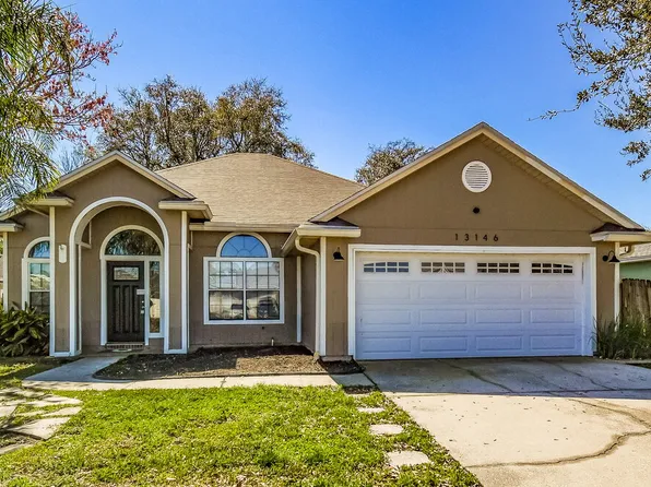 13146 Staffordshire Dr S, Jacksonville, FL 32225