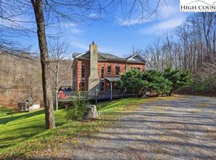 205 Timber Lakes Dr, Todd, NC 28684