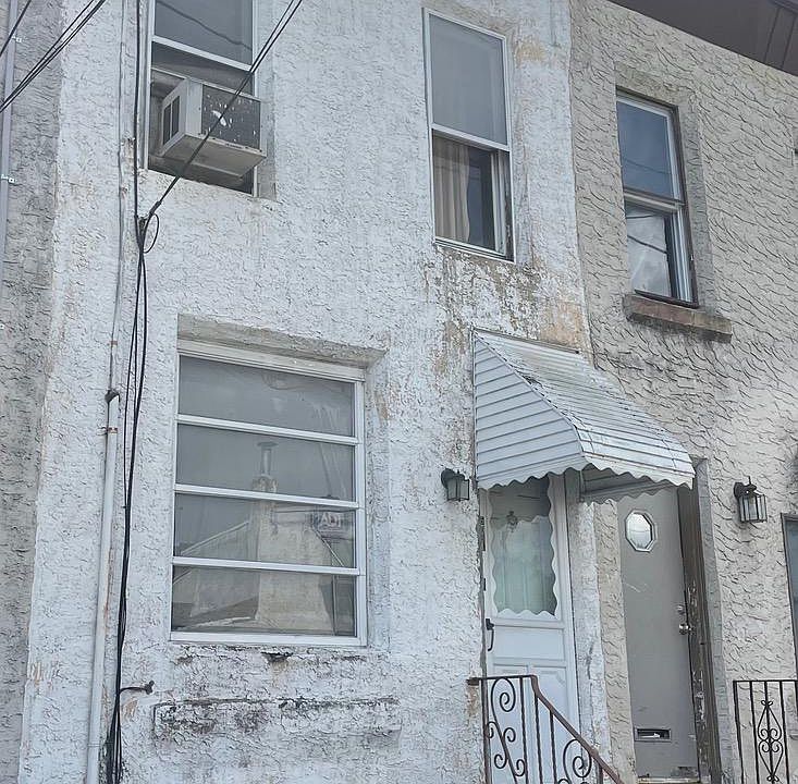 1st image of 5031 Worth St