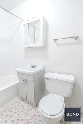 Rented by Bond New York | media 6